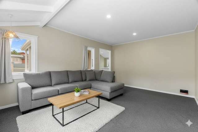 18 Wilkinson Avenue Kamo_4