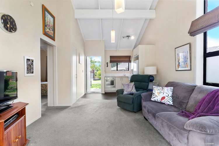 9 Bellbird Place Orewa_9