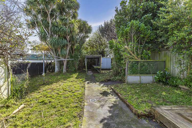 27 Donald Mclean Street Newtown_14