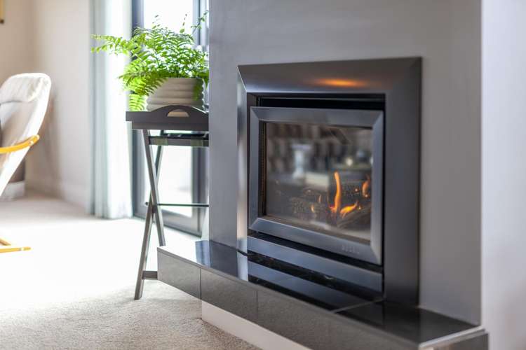 5 Eatwell Avenue Paraparaumu Beach_13