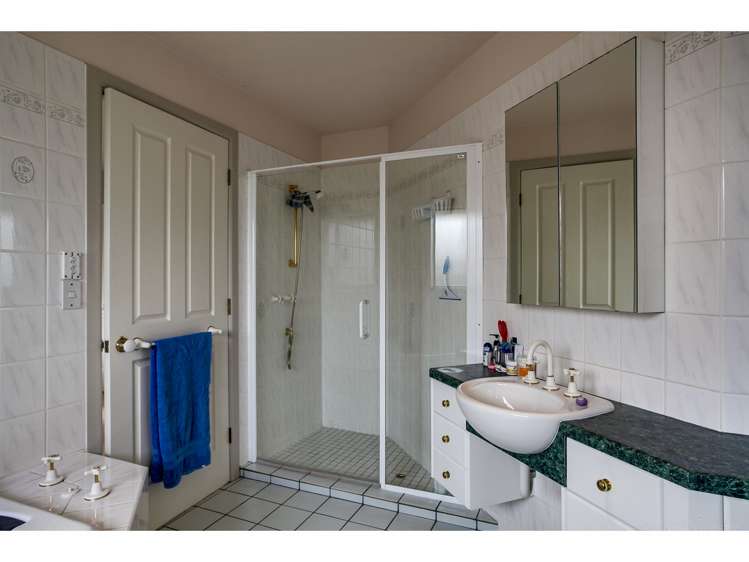 12 Lachlan Place Marchwiel_13