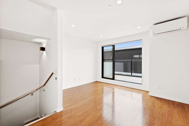 18 Red Arches Road Henderson_5