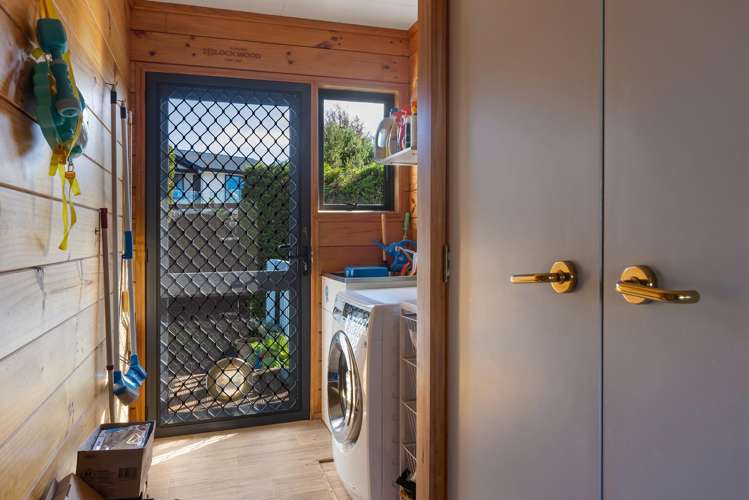 33 Cable Bay Block Road Cable Bay_23