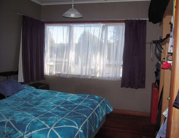 24 Vivian Street Solway_5