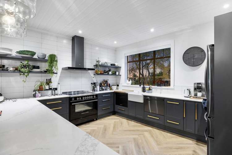 365 Stuart Street Roslyn_8