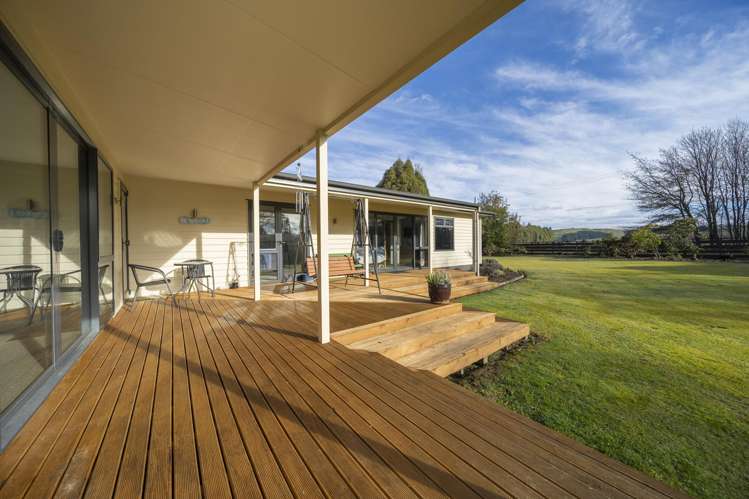 1127 Te Anau Mossburn Highway Hillside_16
