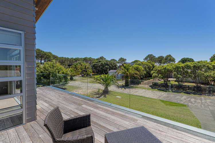 110 Mercury View Matarangi_10