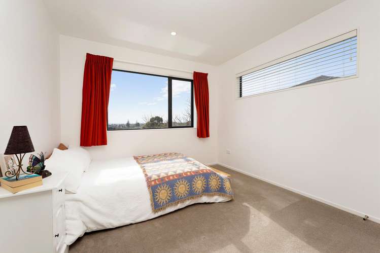 14E Kelwyn Road Kelston_6