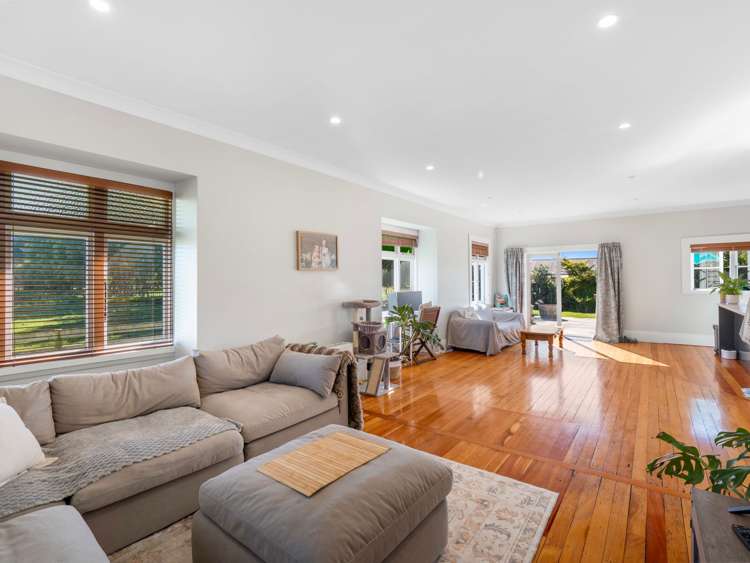 114 Fox Road Westmere_12
