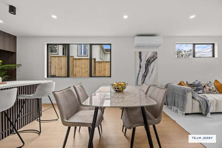 16 Moana Avenue One Tree Hill_10