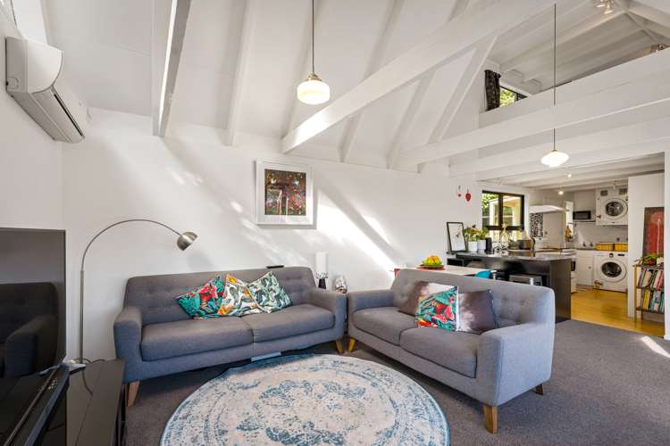 5/8 Elphinstone Avenue Strathmore Park_7