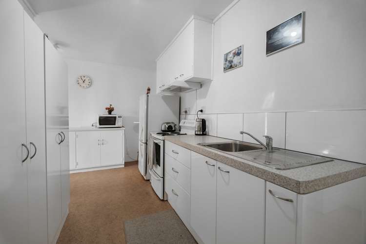 52 Vine Avenue Maungatapu_26