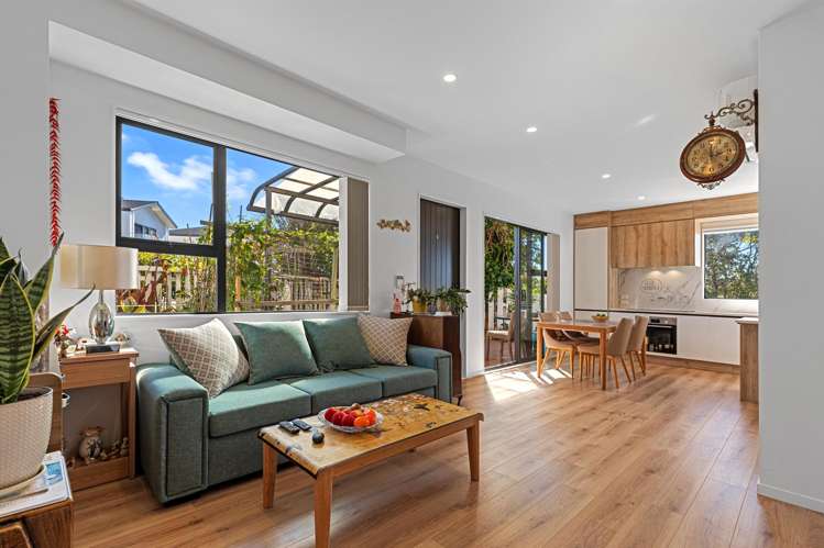 2A Robin Lane Browns Bay_1