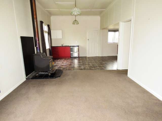 54 Crampton Road Reefton_4