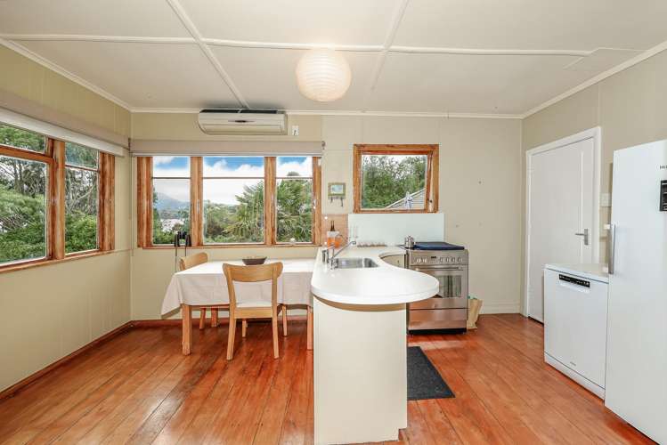 7 Raynbird Street Company Bay_9