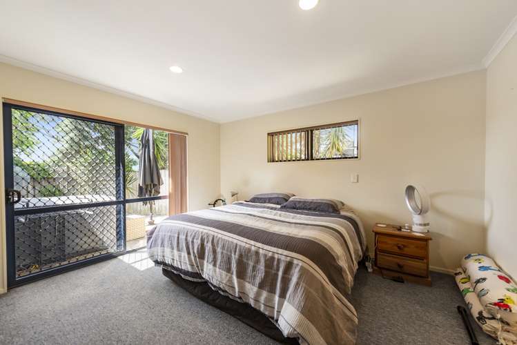 10 Karia Grove Papamoa_8