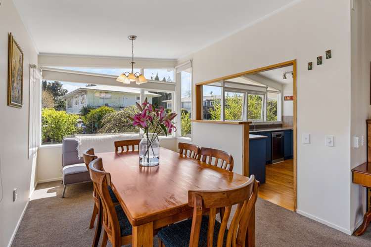 2/5 Henry Hill Road Taupo_6