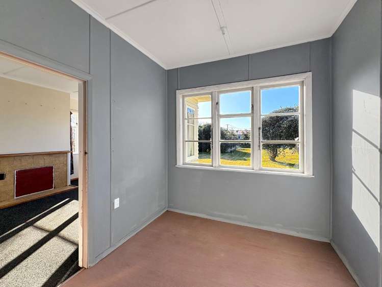 20 Swiss Avenue 1208_6