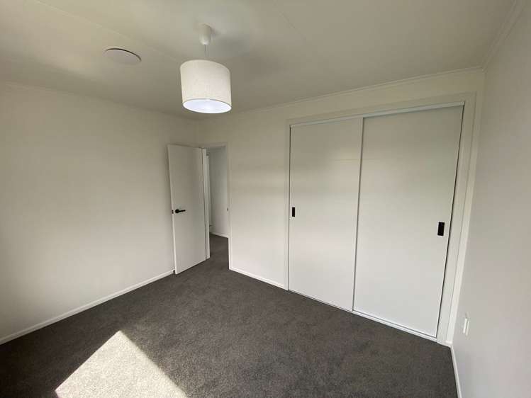 3 Milne Road Mangakakahi_15