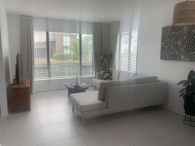 34 PEPENE AVE "WAIATA SHORES" Takanini_4