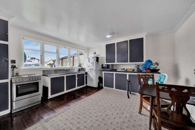 13 Douglas Street Hawera_1