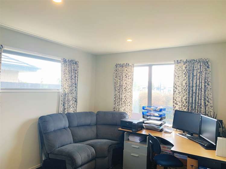 2 Ronaldson Lane Wigram_13