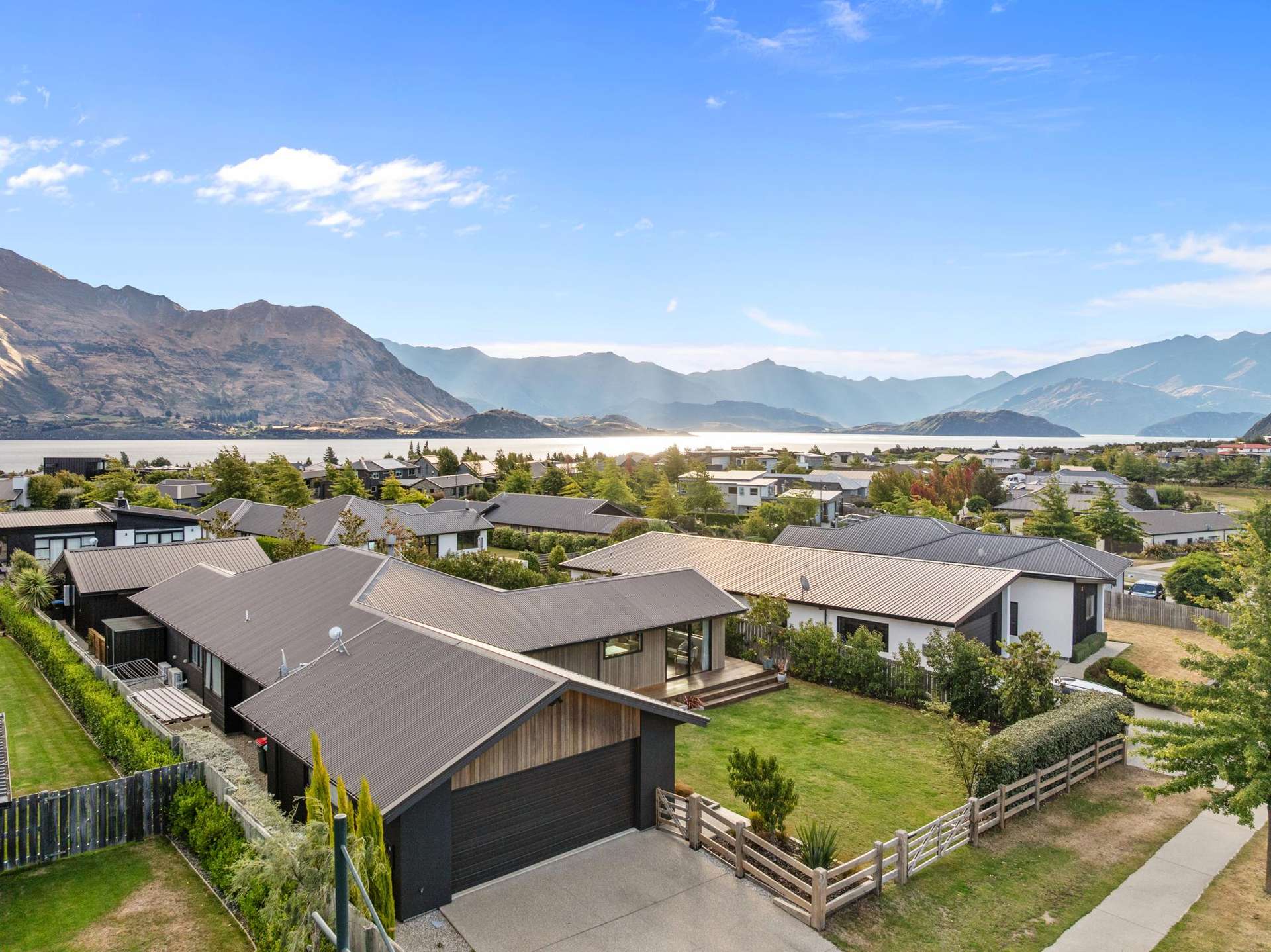 11 Centre Crescent Wanaka_0