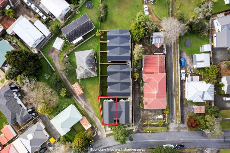 2/31 Reid Road New Lynn_9