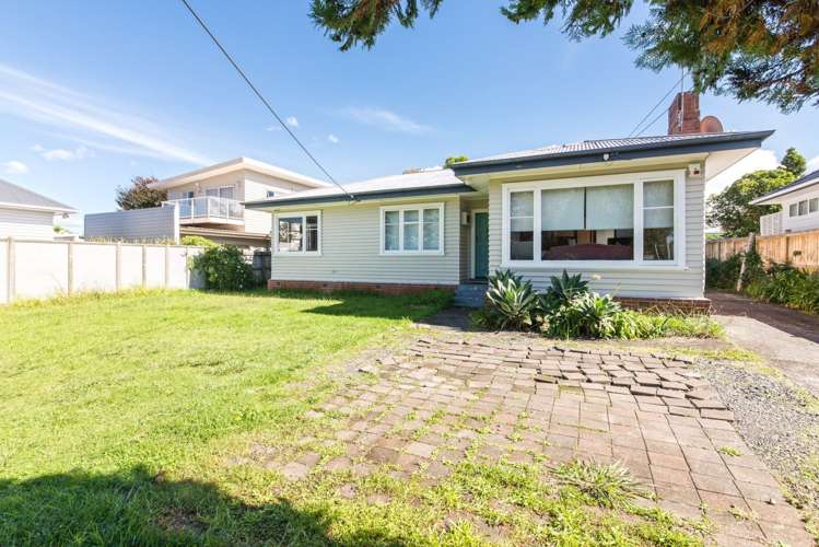 484 Te Atatu Road Te Atatu Peninsula_13