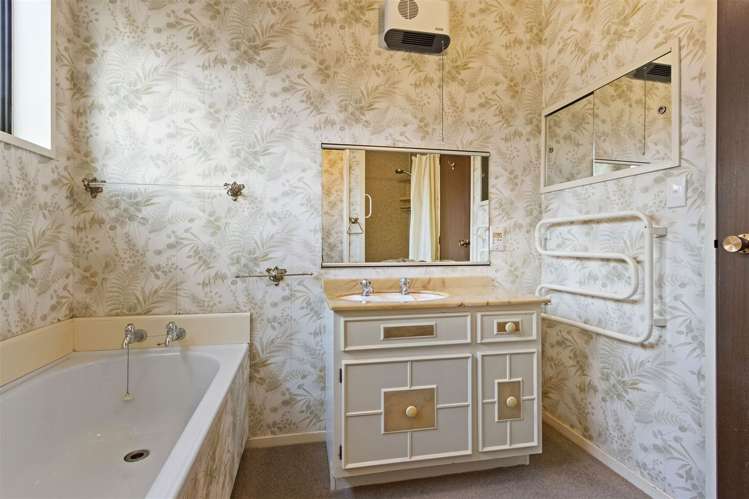 16 Heathglen Avenue Parklands_10