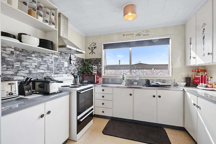 2/10 Birdwood Avenue Moturoa_2