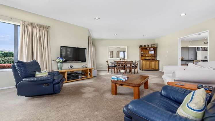 237a Busby Road Hauraki Surrounds_11