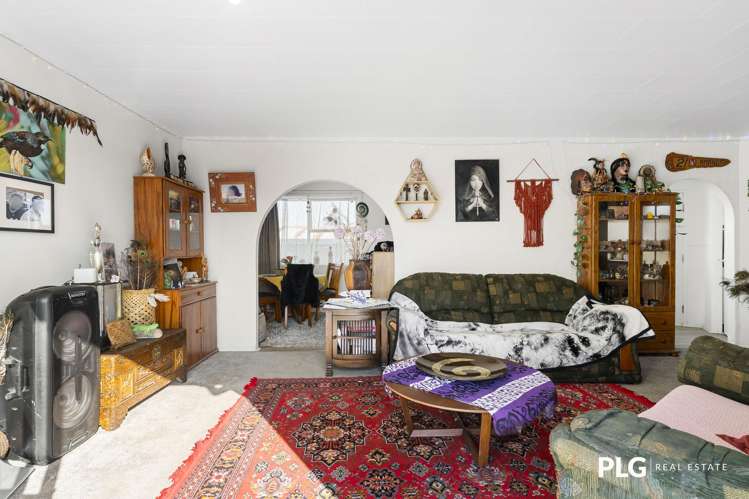 2 Awakino Place_2