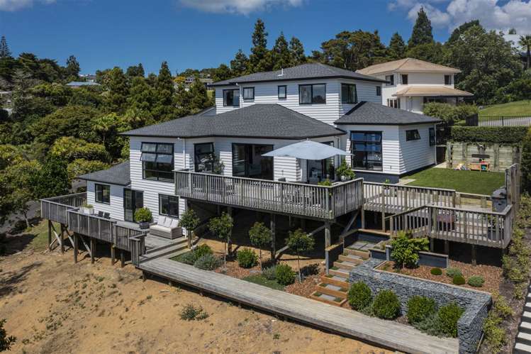 2/149j Glengarry Road Glen Eden_2