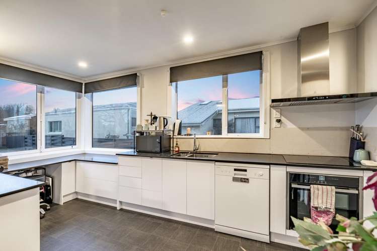 178 Tramway Road Strathern_2