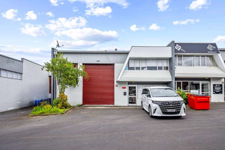 18/44-48 Ellice Road Wairau Valley_0