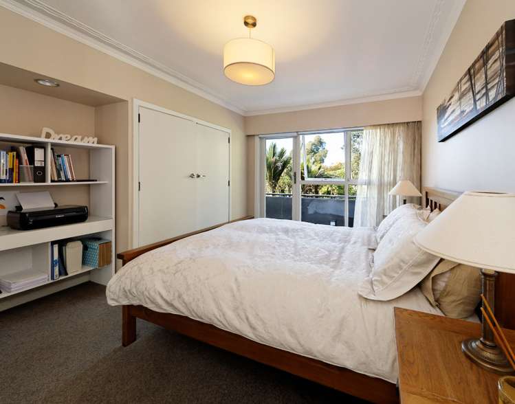 21 Park Road Titirangi_16