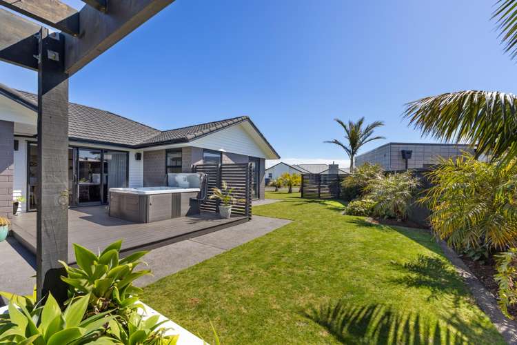 5 Augusta Grove Waiwhakaiho_29