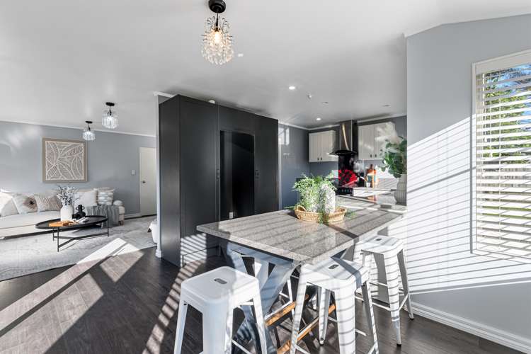 5 Newark Close Gate Pa_5