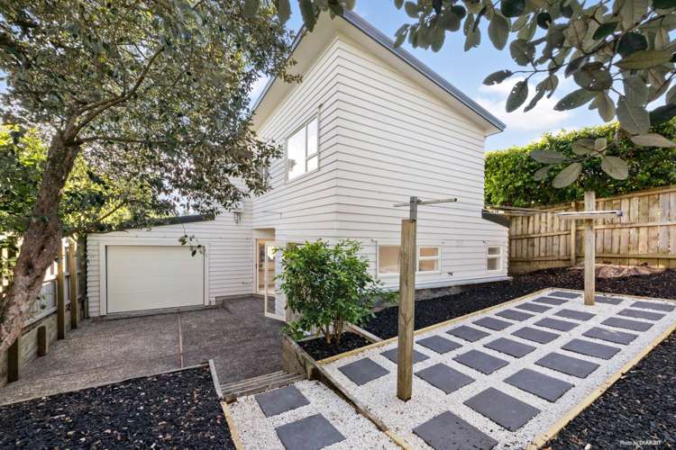 64 Crummer Road Grey Lynn_5