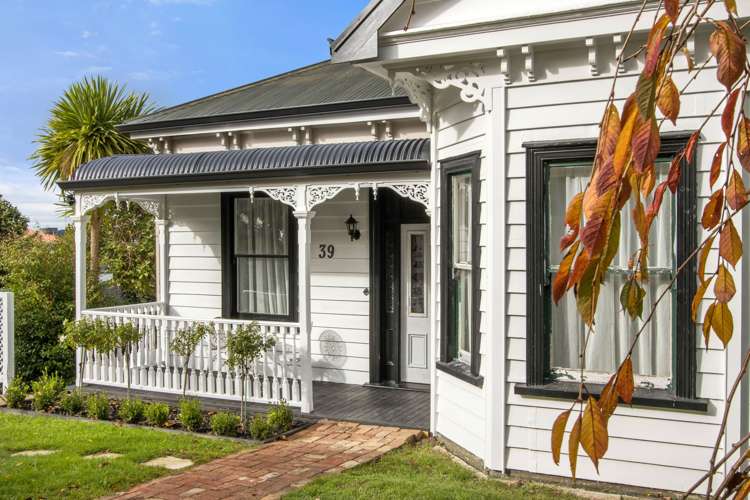 39 Parry Palm Avenue_0