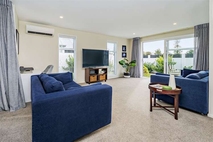 10 Faversham Lane Casebrook_8