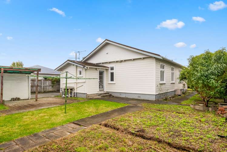 9 Wai-Iti Crescent Woburn_15