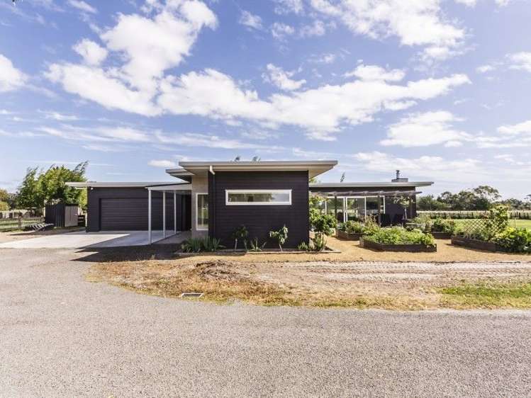 743 Stoney Creek Road Bunnythorpe_27