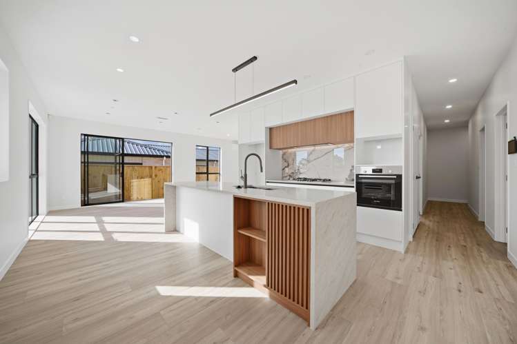 18 Rongoa Maori Way Pukekohe_3