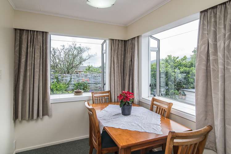 11 Konini Grove Raumati Beach_18