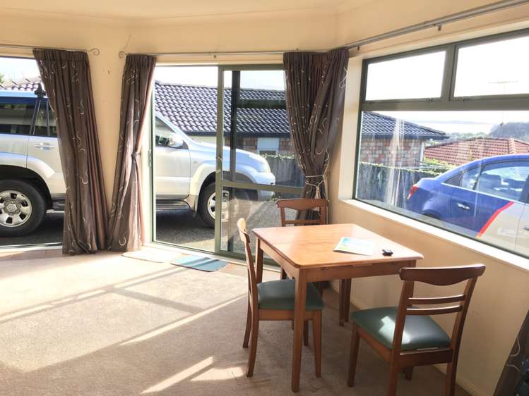 2/30 Elan Place Stanmore Bay_7