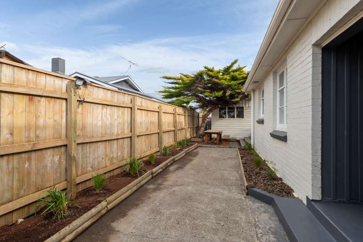 10 Merton Street Trentham_16