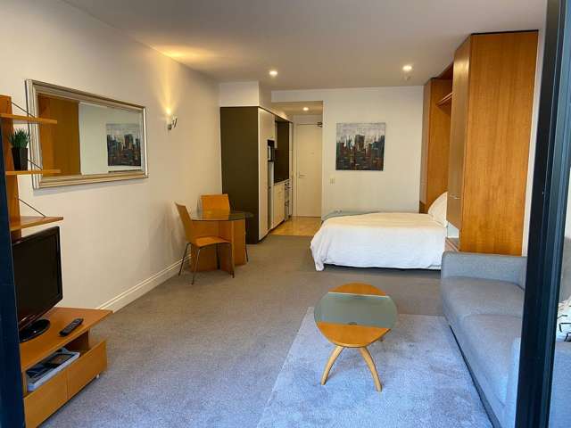 Viaduct Harbour Studio