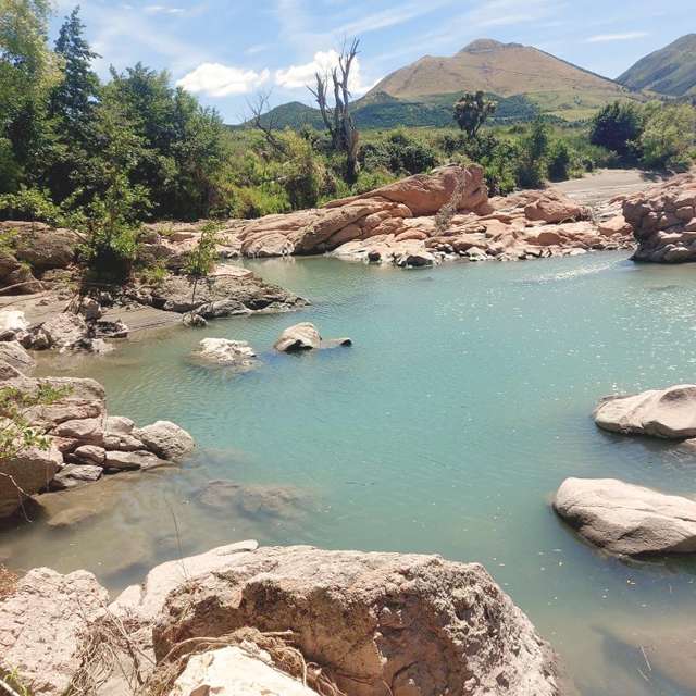 Rare river frontage lifestyle opportunity
